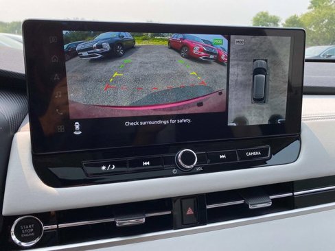 New 2025 Mitsubishi Outlander AWD image 12