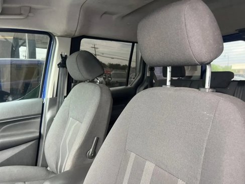 Used 2018 Ford Transit Connect XLT image 37