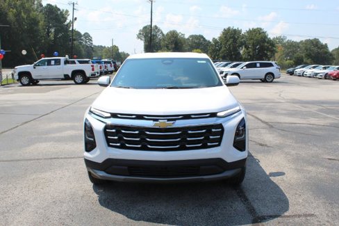 New 2026 Chevrolet Equinox LT image 3