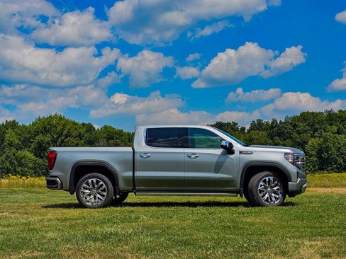 New 2026 GMC Sierra 1500 Denali w/ Denali Reserve Package image 3