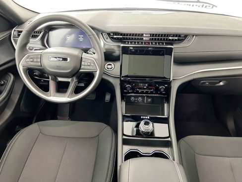 New 2025 Jeep Grand Cherokee L Laredo w/ Luxury Tech Group I image 23