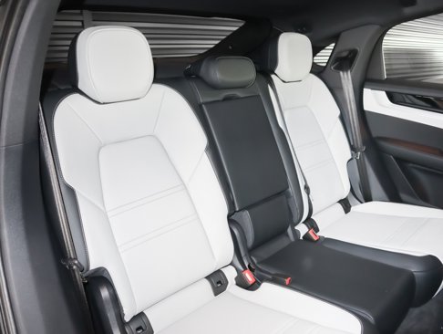 New 2025 Porsche Cayenne S image 12