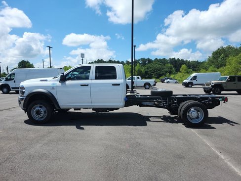 New 2025 RAM 5500 Tradesman image 6
