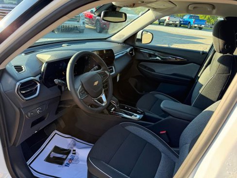 New 2026 Chevrolet TrailBlazer LT w/ Convenience Package image 8