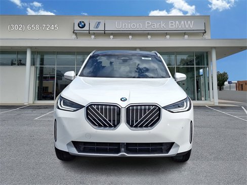 Used 2026 BMW X3 xDrive30 w/ Premium Package image 2