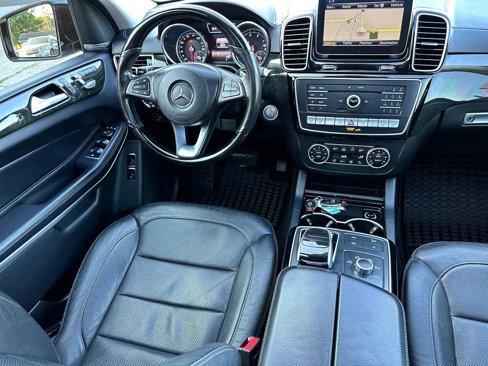 Used 2018 Mercedes-Benz GLS 550 4MATIC w/ Driver Assistance Package image 12