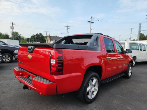 Used 2012 Chevrolet Avalanche LT w/ All-Star Edition image 15