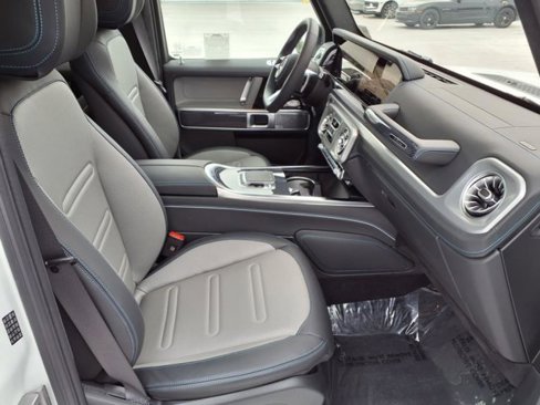 Certified 2025 Mercedes-Benz G 580 w/ EQ Technology image 14