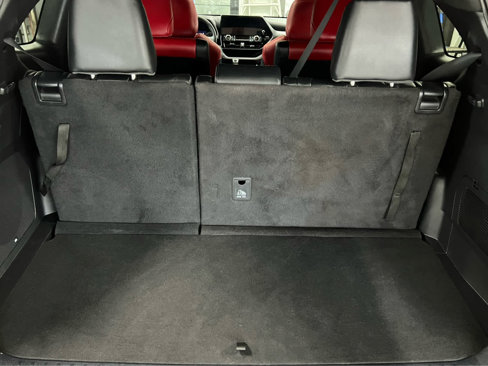 Used 2024 Toyota Highlander XSE image 26