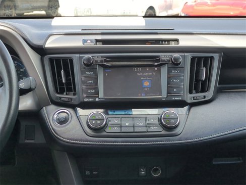 Used 2017 Toyota RAV4 XLE image 19