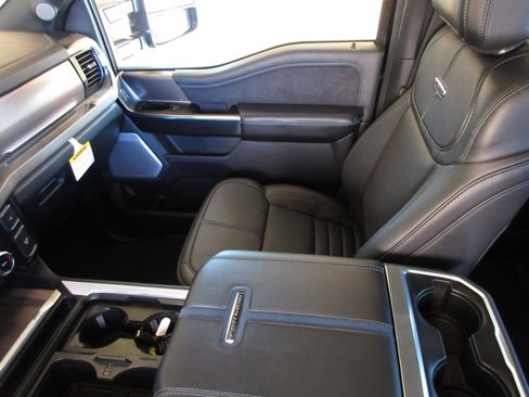 New 2026 Ford F250 Platinum w/ Tremor Off-Road Package image 25