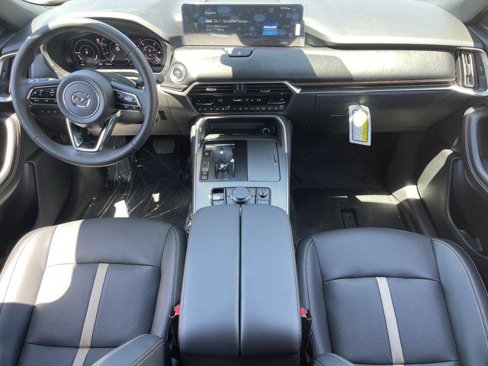New 2025 MAZDA CX-70 Plug-In Hybrid w/ Premium Plus image 18