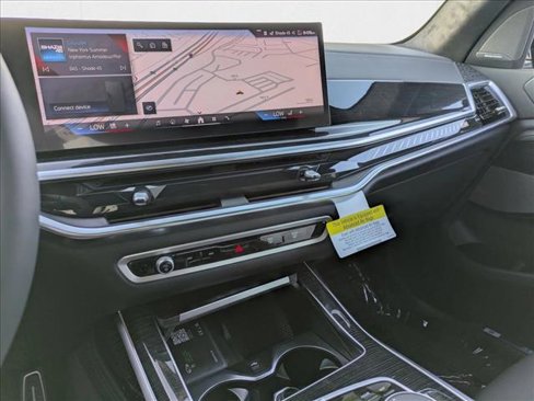 New 2026 BMW X7 M60i w/ M Sport Professional Package image 12