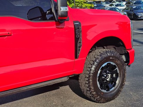Used 2025 Ford F250 Lariat w/ Tremor Off-Road Package image 8