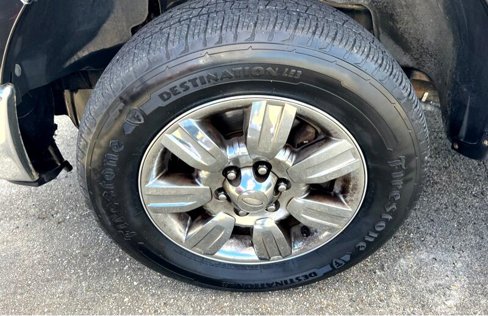 Used 2011 Ford F150 XLT w/ XLT Chrome Pkg image 9