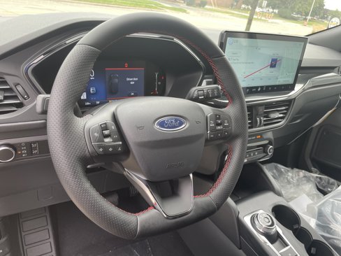 New 2026 Ford Escape ST-Line image 11