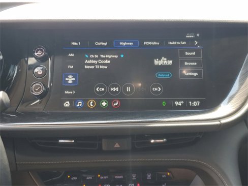 Used 2023 Buick Envision Essence w/ Sport Touring Package image 24