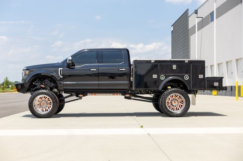 Used 2022 Ford F350 XLT w/ XLT Premium Package image 16