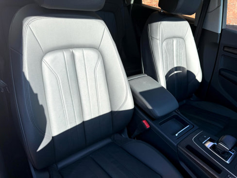 Used 2018 Audi Q5 2.0T Premium image 9