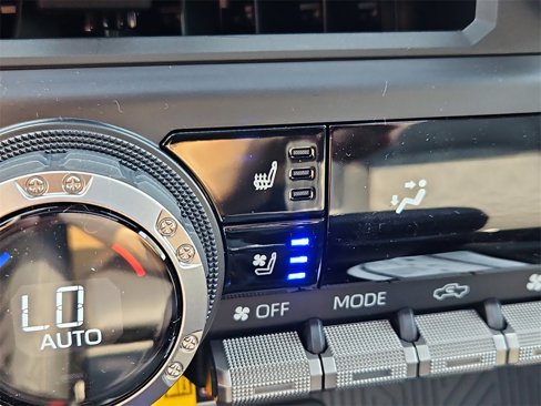 New 2025 Toyota Tacoma 4x4 Double Cab Hybrid image 15