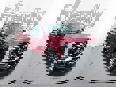 New 2026 Ford F250 XLT image 3