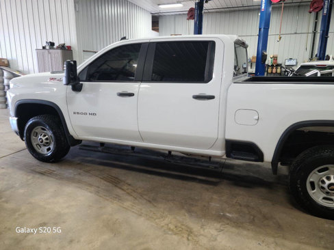 Used 2023 Chevrolet Silverado 2500 W/T w/ WT Convenience Package image 5