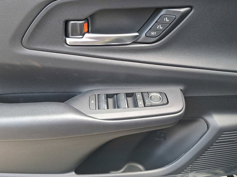 New 2026 Toyota Prius Plug-In Hybrid image 10