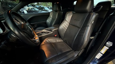 Used 2016 Dodge Challenger SRT Hellcat image 12