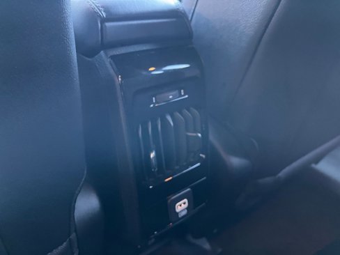 Used 2025 Jeep Compass Limited image 24