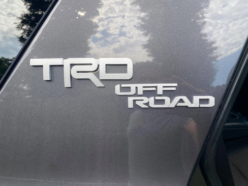 Used 2018 Toyota 4Runner TRD Off-Road Premium image 17