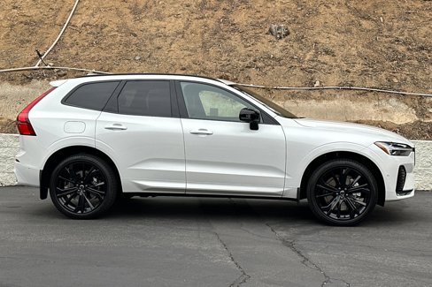 New 2026 Volvo XC60 B5 Ultra image 4