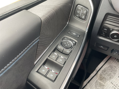 New 2025 Ford F250 Platinum image 20