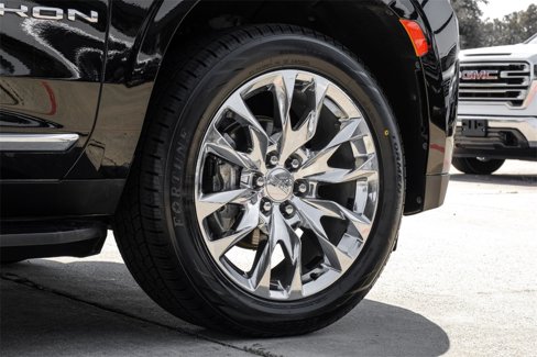 Used 2022 GMC Yukon XL SLT w/ SLT Luxury Package image 62
