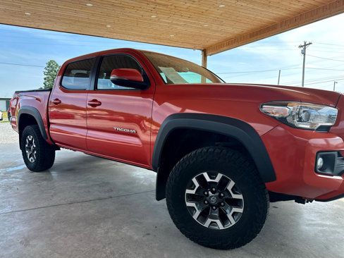 Used 2017 Toyota Tacoma TRD Off-Road image 29