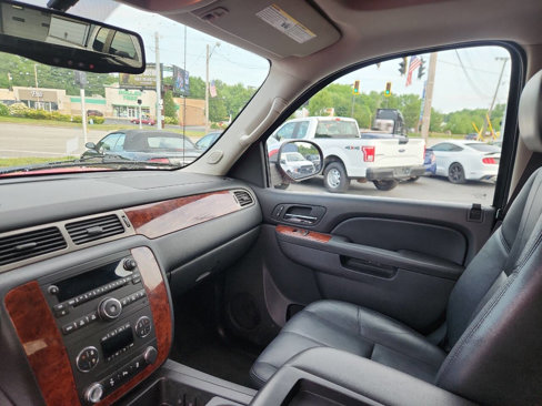 Used 2012 Chevrolet Avalanche LT w/ All-Star Edition image 18