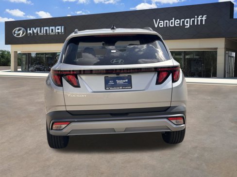 New 2025 Hyundai Tucson SEL image 9