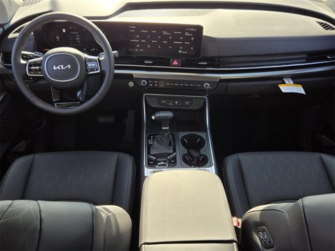 New 2026 Kia Carnival SX image 8