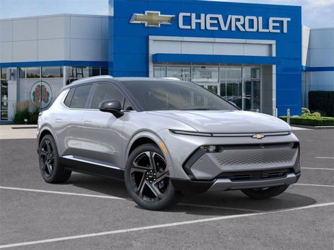 New 2025 Chevrolet Equinox EV LT w/ Convenience Package II image 8