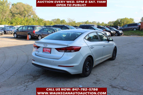 Used 2018 Hyundai Elantra SE image 4