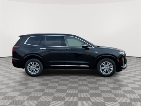 New 2025 Cadillac XT6 Luxury image 9