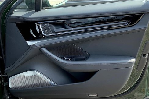 New 2026 Porsche Panamera 4 image 28