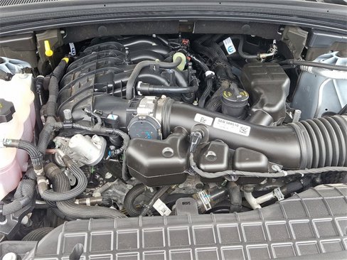 Used 2024 Jeep Grand Cherokee Laredo image 28