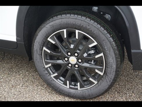 New 2026 Chevrolet Traverse LT image 25