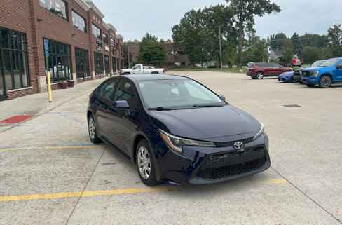 Used 2020 Toyota Corolla LE image 5
