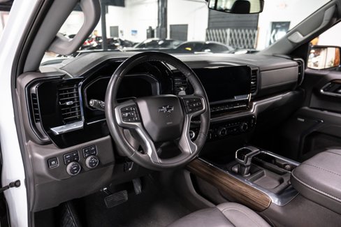 Used 2024 Chevrolet Silverado 1500 LT Trail Boss w/ LT Trail Boss Premium Package image 7