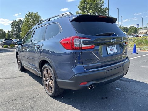 Used 2025 Subaru Ascent Bronze Edition w/ Popular Package #2 image 9