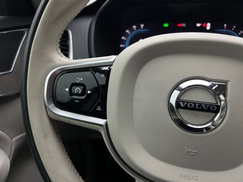 Used 2023 Volvo XC90 B6 Plus w/ Protection Package Premier image 39