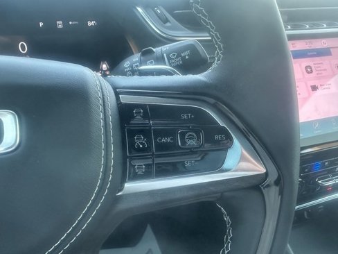 New 2025 Jeep Grand Cherokee Overland image 43