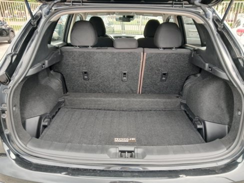 Used 2021 Nissan Rogue Sport S image 15