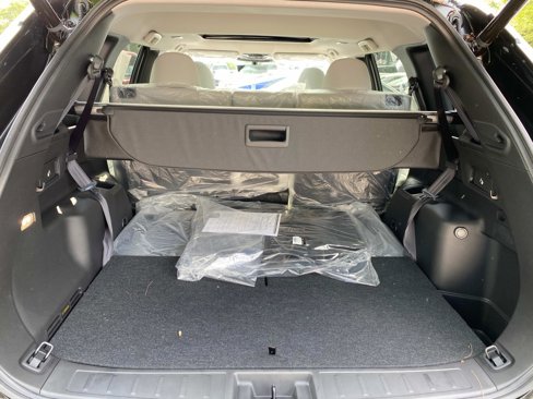 New 2025 Mitsubishi Outlander AWD image 3